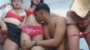 Lucky Guy Ravages Tranny and Two Females