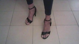 Shynthiah Heels old black sandals