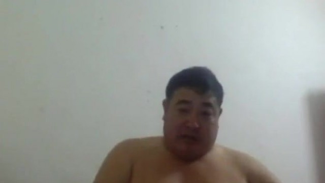 Cute Chinese Chubby Daddy on Cam